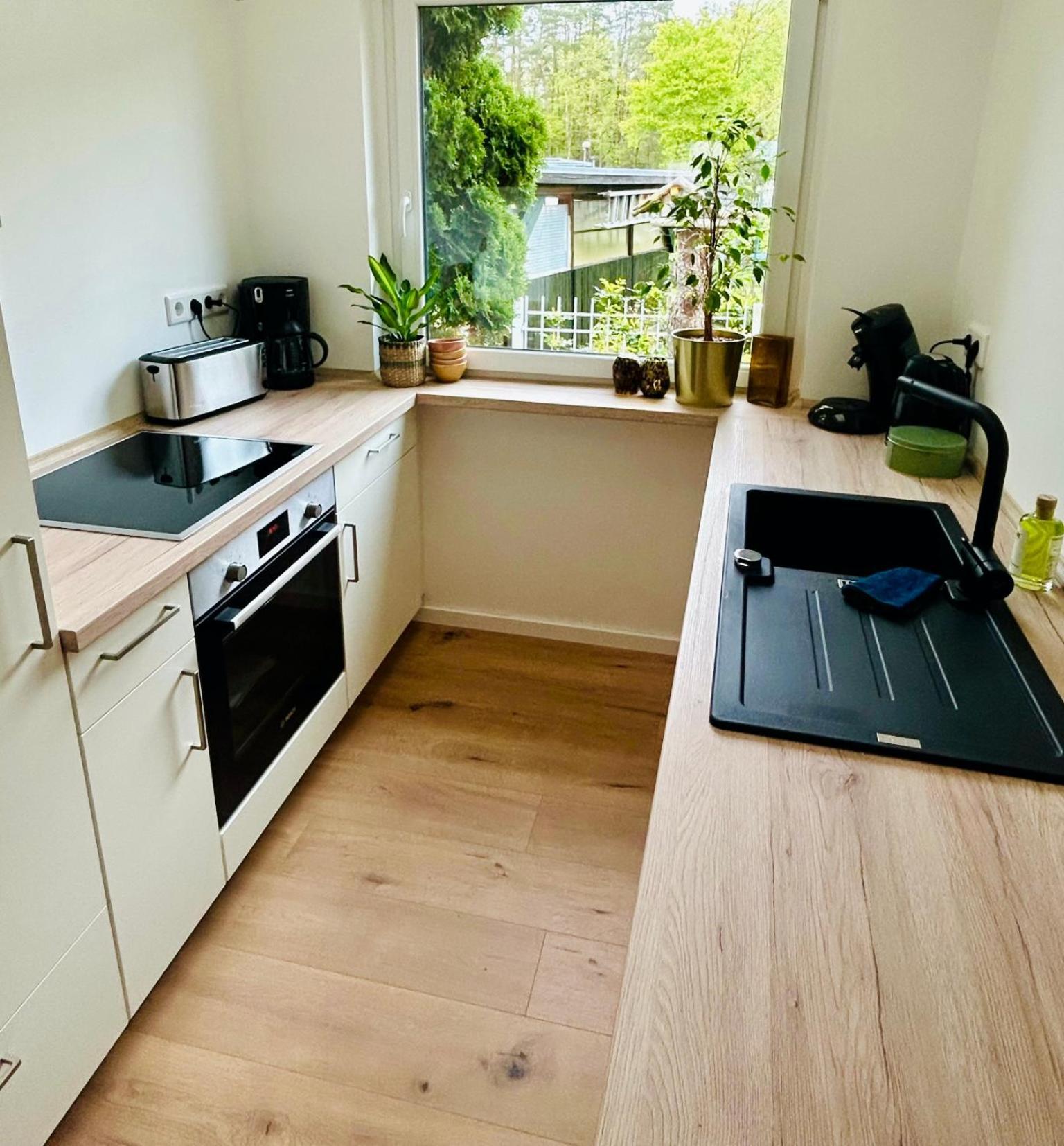 Feelslikehome - Reihenhaus Zwischen Hamburg Und Heide Mit Garten&Garage Neu Wulmstorf Eksteriør bilde